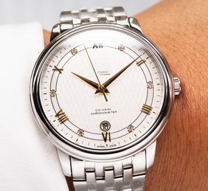 Luxury Unisex Quartz <b>Watch</b> Stainless Steel <b>Case</b> Sapphire Crystal Digital Dial Hidden Clasp Lightweight Design 30bar Water - Product Image 5