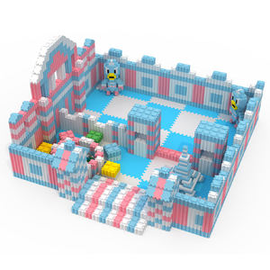 Estimule la creatividad con la Casa de Juegos Suave y Espaciosa y el Centro de Actividades para Niños Pequeños con Piscina de Pelotas Profunda para Diversión en Interiores y Exteriores - Product Image 1