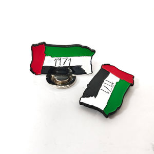 Venta al por mayor 54 UAE EID AL ETIHAD insignia magnética esmalte suave solapa Pin Metal Día Nacional broche Falcon insignia Dubai broche - Product Image 4