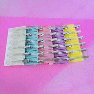 2025 moda mujer pinzas <span class=keywords><strong>para</strong></span> <span class=keywords><strong>el</strong></span> cabello sin costuras Color sólido horquilla maquillaje accesorios <span class=keywords><strong>para</strong></span> <span class=keywords><strong>el</strong></span> cabello mujeres pasadores <span class=keywords><strong>para</strong></span> <span class=keywords><strong>el</strong></span> cabello - Product Image 3