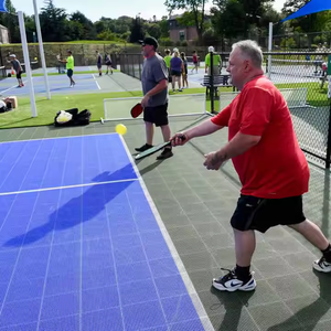 Hot Canchas <span class=keywords><strong>De</strong></span> pickleball <span class=keywords><strong>cancha</strong></span> <span class=keywords><strong>de</strong></span> baloncesto enclavamiento <span class=keywords><strong>de</strong></span> plástico elevado PP TPV suelo deportivo - Product Image 2