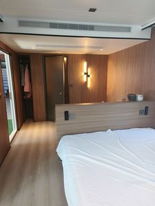 New Design Wholesale Modern Prefab <strong>Houses</strong> Space Capsule Cabin Hotel Container Home Pod Outdoor Mobile Tiny <strong>House</strong> Luxury - Product Image 6