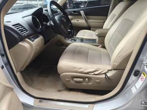 Toyota Highlander 2011 3.5L à quatre roues motrices, 7 places, <span class=keywords><strong>voiture</strong></span> d'<span class=keywords><strong>occasion</strong></span> <span class=keywords><strong>haut</strong></span> <span class=keywords><strong>de</strong></span> <span class=keywords><strong>gamme</strong></span> - Product Image 2