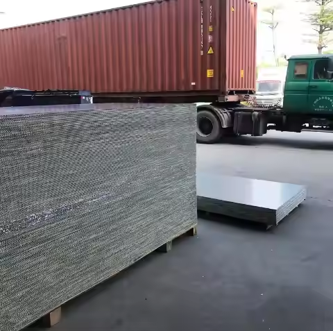 Custom Aluminum Honeycomb Door Wood Grain/Marble Pattern Size Pattern PVDF/PE Coated for Exterior Wall Facades Exterior