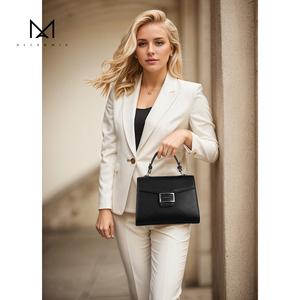 Borsa a <span class=keywords><strong>Tracolla</strong></span> Elegante Alex & <span class=keywords><strong>Mia</strong></span> con Chiusura a Zip e Catene, Fodera in Poliestere Resistente all'Acqua - Product Image 6