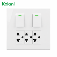 Plaque murale 2 gang 3 prises avec interrupteurs indicateurs, multiprise triple universelle 120 mm² 16A 250V en PC blanc pour appartement