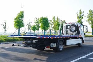 Grúa de Plataforma Plana de 8 Toneladas con Motor de 5.2L, Estándar de Emisiones Euro 3-6, para Rescate de Vehículos con Discapacidad y Transporte de Autos Nuevos - Product Image 6