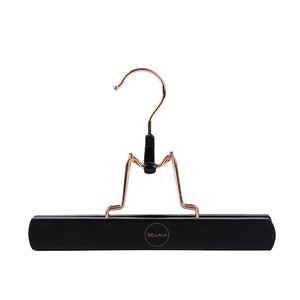 Appendiabiti per Extension e Parrucche in <span class=keywords><strong>Legno</strong></span> <span class=keywords><strong>Nero</strong></span> e Oro Rosa con Logo Personalizzato per Armadio/Bagno/Soggiorno - Product Image 1
