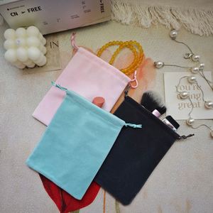 Sac à Bijoux en Velours de Haute Qualité, Couleurs Assorties, avec Cordon de Serrage, Logo Personnalisé, Réutilisable, Écologique, pour Colliers et Bagues - Grande Vente - Product Image 5
