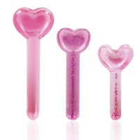 Globes de glace en forme de patte de chat et de cœur en gros, rouleau de massage facial rafraîchissant pour les soins de la peau
