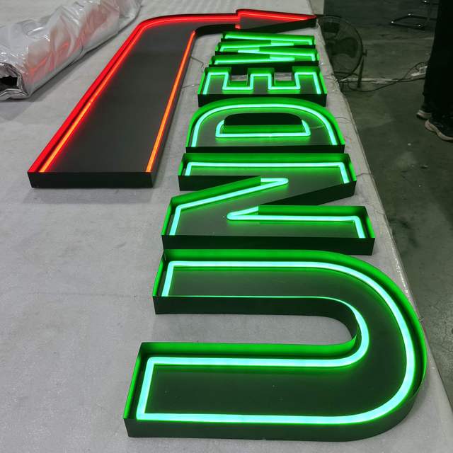 Custom Led Illuminated Moke Shop bar Neon Letter Sign Custom Advertising Neon Sign Giant Light up Letters