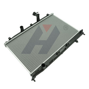Radiateur de voiture en aluminium renforcé par brasage pour réservoir d'eau en plastique pour Hyundai ACCENT <span class=keywords><strong>07</strong></span>- <span class=keywords><strong>MT</strong></span> 25310-0M000/25310-1E001/25310-1E000/2904 - Product Image 2