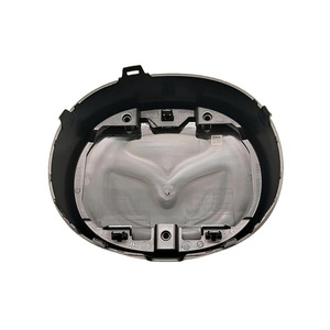 Emblema de Parrilla Delantera para Mazda 6, GSH7-51-730 GBVH-50-716, Acabado Mate, Pieza Original de Fábrica - Product Image 3