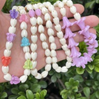 Manik-manik Bunga Lei Hawaii dari Resin Gading Berukir Pikake, Untaian Manik-manik untuk Tali Tas dan Gantungan Kunci, Dilengkapi dengan Patch Baja Tahan Karat