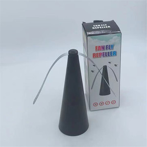 Repelente de Moscas Multifuncional de Plástico con Batería, Atrapa Insectos Automático para el Hogar, Repelente de Mosquitos con Diseño de Cuchilla - Product Image 6