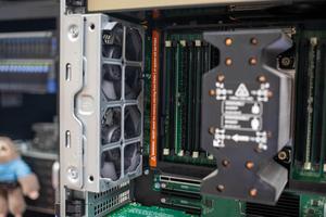 Station de travail Precision 7960 Tower, processeur Xeon W9 60 cœurs, DDR5, 2 To, RTX 6000 Ada, IA, CAO, rendu 3D, PC de bureau professionnel, fabriqué en Chine - Product Image 5