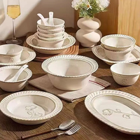 Service de table en céramique de luxe, motif floral gaufré, design européen, écologique, passe au lave-vaisselle, glaçure effet four, coffret cadeau, pour hôtels