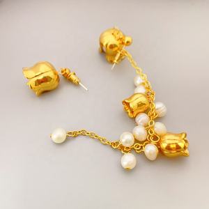 Bijoux à pampilles en perles, boucles d'oreilles asymétriques rétro pour femmes, pendentifs en perles de lys de <span class=keywords><strong>la</strong></span> vallée, vente en gros d'usine - Product Image 1