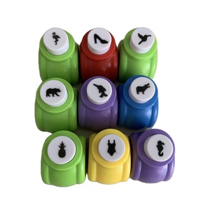 Perforateurs RACO <span class=keywords><strong>Mini</strong></span> pour enfants, cadeaux, <span class=keywords><strong>scrapbooking</strong></span>, artisanat de cartes faites à la main, perforation de trous, bricolage, fleurs, papier, feuille d'érable, étoile - Product Image 1