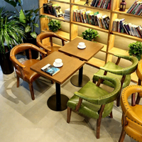 Table et chaise de salle à manger en bois massif de style rétro bistro industriel pour café, restaurant de barbecue, restaurant à thème occidental