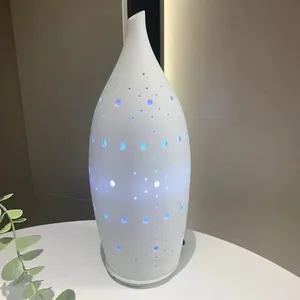 7LED renk ile akıllı seramik susuz ambinting koku yayıcı Nebulizing aroma makinesi