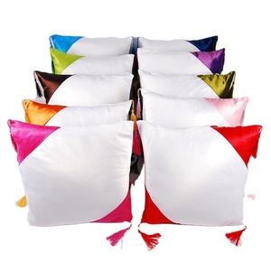 Fodere per <span class=keywords><strong>cuscini</strong></span> <span class=keywords><strong>in</strong></span> <span class=keywords><strong>raso</strong></span> RubySub di buona qualità per sublimazione, personalizzabili con nappe - Product Image 1