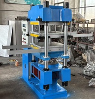 Presse hydraulique automatique de vulcanisation pour la fabrication de semelles en caoutchouc, machine de moulage par compression de semelles en caoutchouc