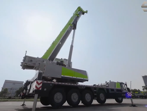 Grúa para Camión ZTC250V532 de 25 Toneladas, 5 Brazos con Gancho y Precio de Repuestos - Product Image 3