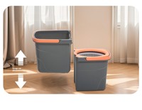 Serpillère rotative manuelle à double action avec seau amovible et panier en acier inoxydable pour un nettoyage domestique complet et sans effort