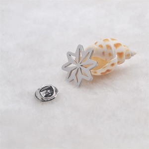 Fashionable Personalized Gold Plated Stainless Steel Hollow Star Shape Natural Stone Brooch Accessories for Women's Daily Use - Product Image 6