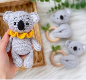 Jouets en peluche en coton PP, animaux <span class=keywords><strong>Koala</strong></span> et paresseux en amigurumi au crochet 100% faits à la main, tissu en coton pour bébé - Product Image 1