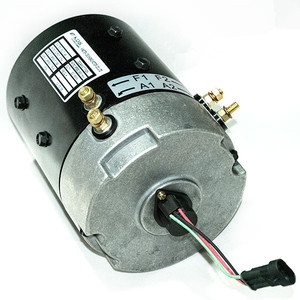 Moteur de chariot de golf 48 volts Ya maha Hitachi Golf Cart G29 Motor DM430 - Product Image 1