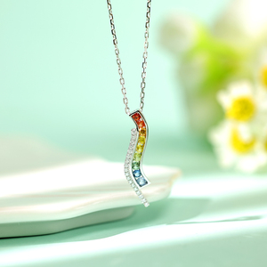 Pendentif Charme Chrétien Classique en Or Massif 18K avec Saphir Taille Brillant et Perle d'Eau Douce – Magnifique Cadeau pour Petite Amie, Saint-Valentin - Product Image 3