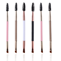Pinceau de maquillage double tête à design diagonal, vente chaude, produits populaires sur les réseaux sociaux, pinceau professionnel pour cils et lèvres, manche confortable