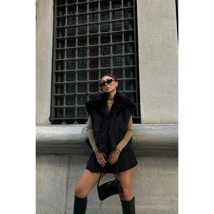 Gilet en fourrure noire - Logo personnalisé, décor vintage, coupe-vent, rembourrage matelassé, tissu tricoté, grande taille, vêtement long à capuche, hiver - Product Image 5