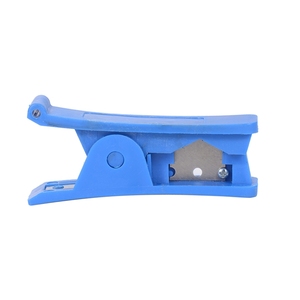Cortador de Tubos Neumático, Tijeras Endotraqueales y Cortador de Mangueras/Abrazaderas para Ropa - Product Image 1