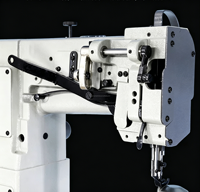 Máquina de coser industrial de poste alto FS-8365 con boca pequeña de 443 mm, rodillo computarizado, aguja única sincronizada y motor para fábrica de calzado