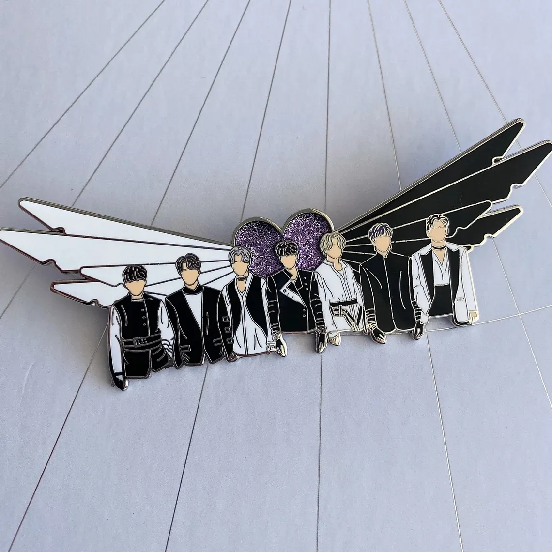 Korean Style Microphone Metal Enamel Pin Badge Fans Gift Bts Enamel Lapel Pins