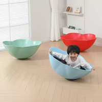 Chaise d'entraînement d'intégration sensorielle en forme de fleur intéressante à bascule pour améliorer l'équilibre Produit de sport et de divertissement