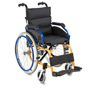 Productos más vendidos Silla de ruedas plegable para niños para centro de rehabilitación Silla de ruedas plegable para niños en venta - Product Image 1