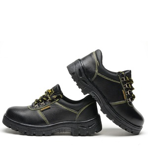 <span class=keywords><strong>Chaussures</strong></span> <span class=keywords><strong>de</strong></span> <span class=keywords><strong>sécurité</strong></span> anti-perforation pour hommes, dessus en cuir <span class=keywords><strong>de</strong></span> vache, semelle extérieure en PU, semelle intérieure en acier, <span class=keywords><strong>chaussures</strong></span> <span class=keywords><strong>de</strong></span> <span class=keywords><strong>sécurité</strong></span> pour hommes - Product Image 3