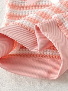 Set Casual per <span class=keywords><strong>Bambina</strong></span>, <span class=keywords><strong>Felpa</strong></span> a Righe Rosa e <span class=keywords><strong>Bianca</strong></span> a Maniche Lunghe + Jeans con Motivo a Cuori e Fiocchi, Set Carino 2 Pezzi - Product Image 5