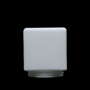 Lustre moderne en <span class=keywords><strong>verre</strong></span> dépoli opale italienne Hôtel de luxe Café-restaurant Décor Puissance Grandes tailles moyennes Abat-jour en fer pour chambre - Product Image 2