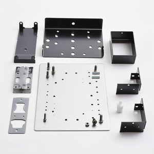 Fabrication sur mesure de tôles métalliques de précision OEM, support en L en acier inoxydable, usinage CNC, pièces métalliques - Product Image 3
