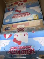 Caja Sorpresa 100% Original Kawaii de Verano, Traje de Baño, PVC, Linda Figura Mini de Anime, Coleccionable, Decoración de Escritorio, para Fans de Japón, Unisex