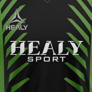Maillot de football unisexe pour adulte, style vintage personnalisé, durable, respirant, à séchage rapide, manches courtes, col en V, design avec accents verts - Product Image 4