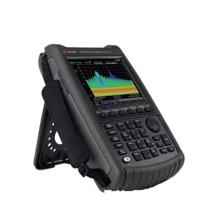 Analyseur de micro-ondes portable FieldFox N9916B 14 GHz, analyseur haute performance xgeqpt - Product Image 2