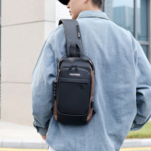 Bolsos de Pecho para Hombre, Nuevos, Modernos, para Viajes, Deportes al Aire Libre, Correr, Caminar, con USB - Product Image 5