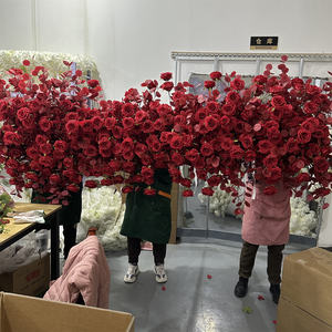 Fondo arqueado de boda IFG, fila de <span class=keywords><strong>flores</strong></span> <span class=keywords><strong>rojas</strong></span> de 8 pies de longitud con algunas decoraciones de hojas <span class=keywords><strong>rojas</strong></span> - Product Image 5