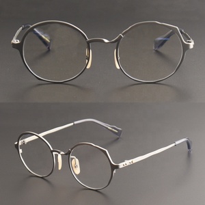 Pequeñas <span class=keywords><strong>gafas</strong></span> <span class=keywords><strong>de</strong></span> titanio <span class=keywords><strong>Gafas</strong></span> Retro Hermoso marco óptico <span class=keywords><strong>Comprar</strong></span> <span class=keywords><strong>gafas</strong></span> en línea <span class=keywords><strong>Gafas</strong></span> negras para damas - Product Image 5